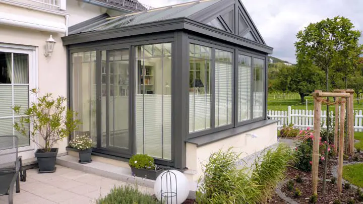 Wintergartenbeschattung mit Plissee