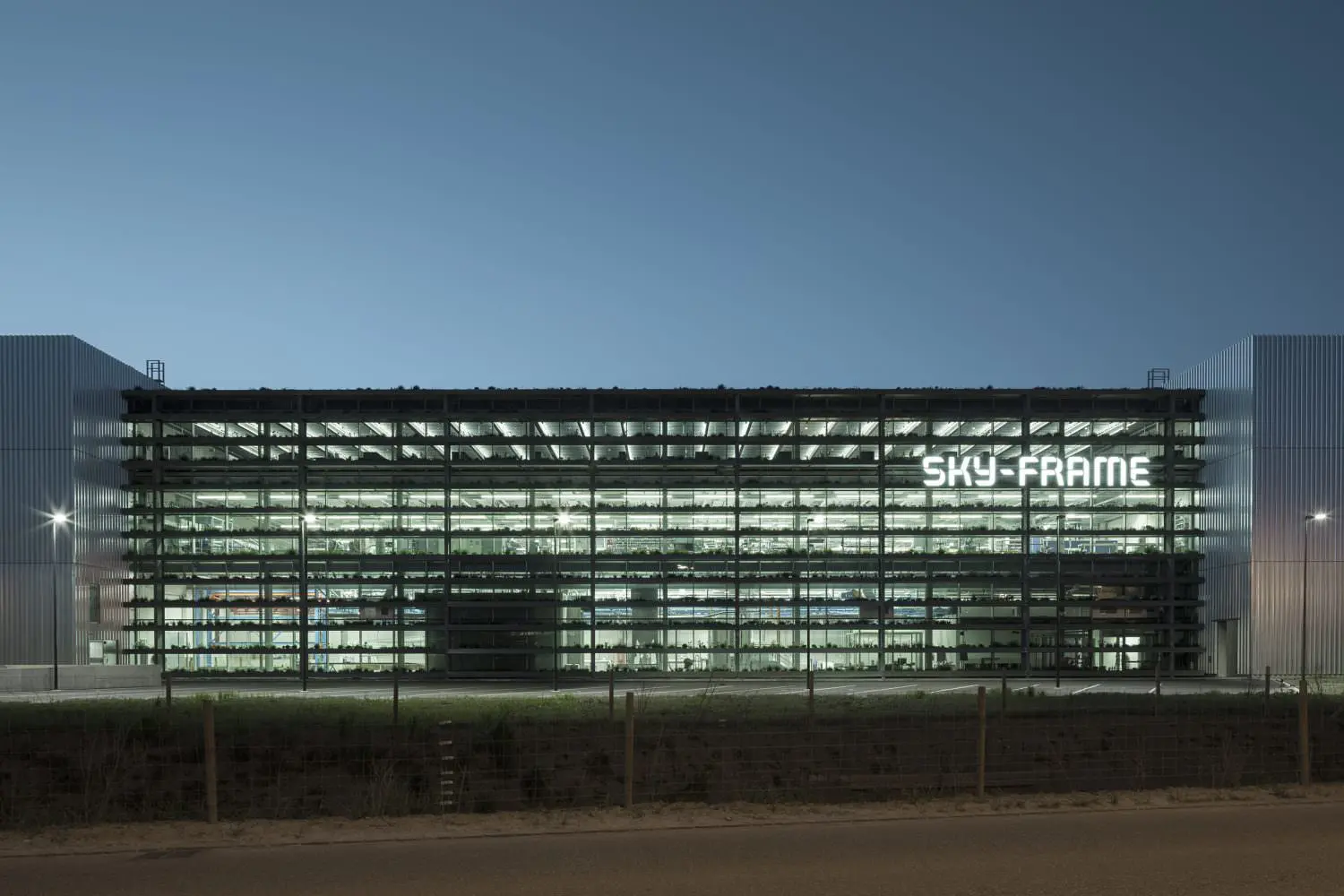 Sky-Frame Hauptsitz Sky-Frame Hauptsitz