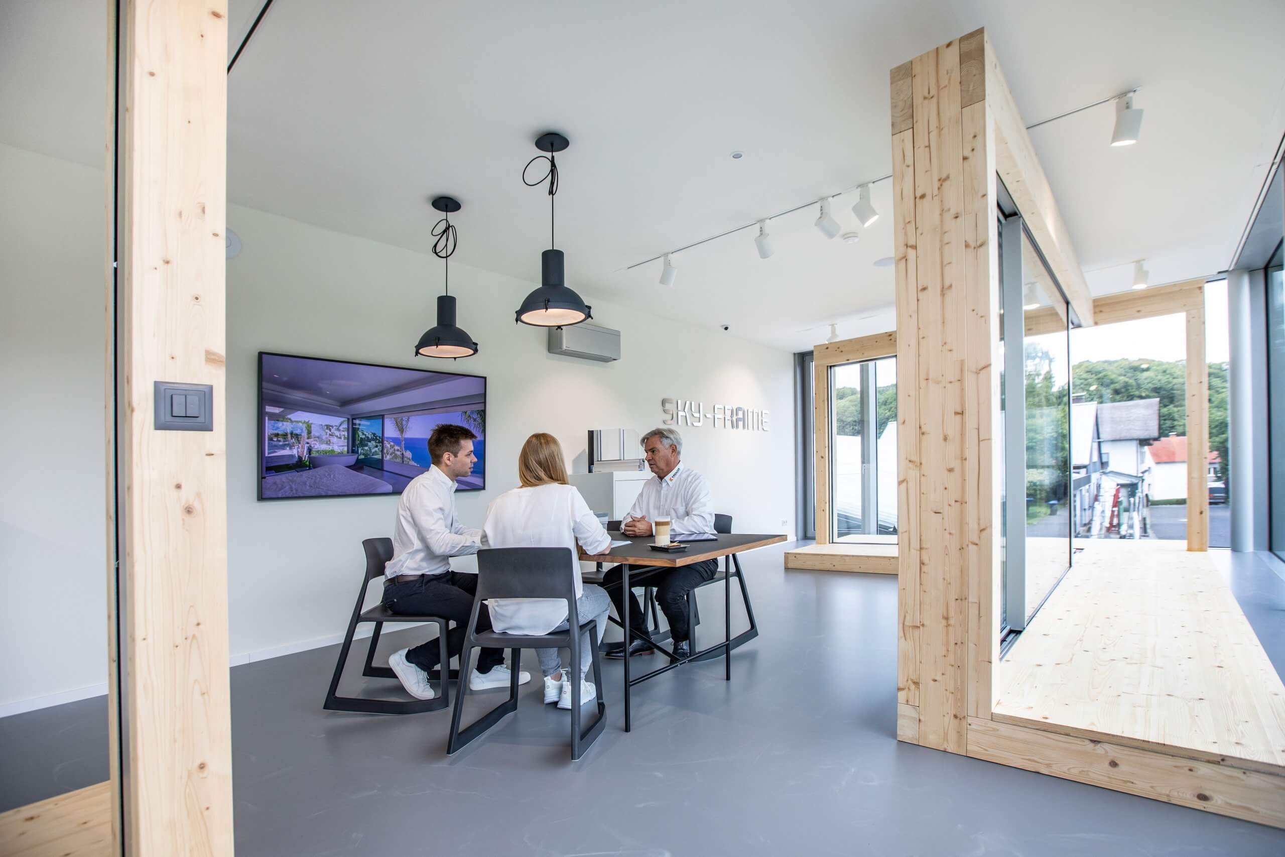 Sky-Frame Showroom