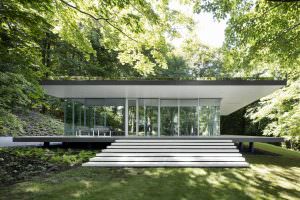 Glashaus mit Sky-Frame
